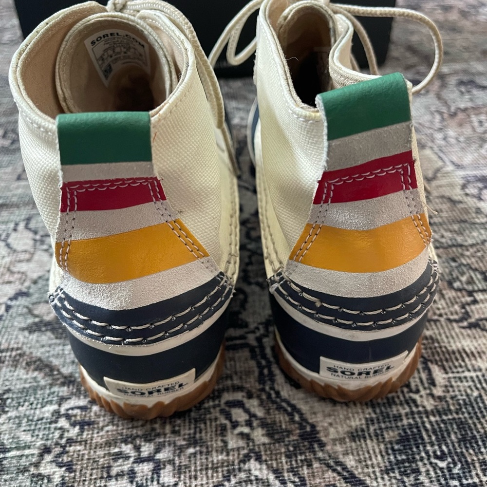 Sorel Hudson Bay Out & About Duck Boots 10